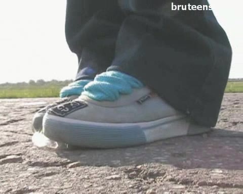 BruTeens 052405 03